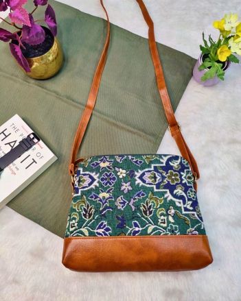 Stylish Eco-Friendly D Sling Bag for Everyday Use 179